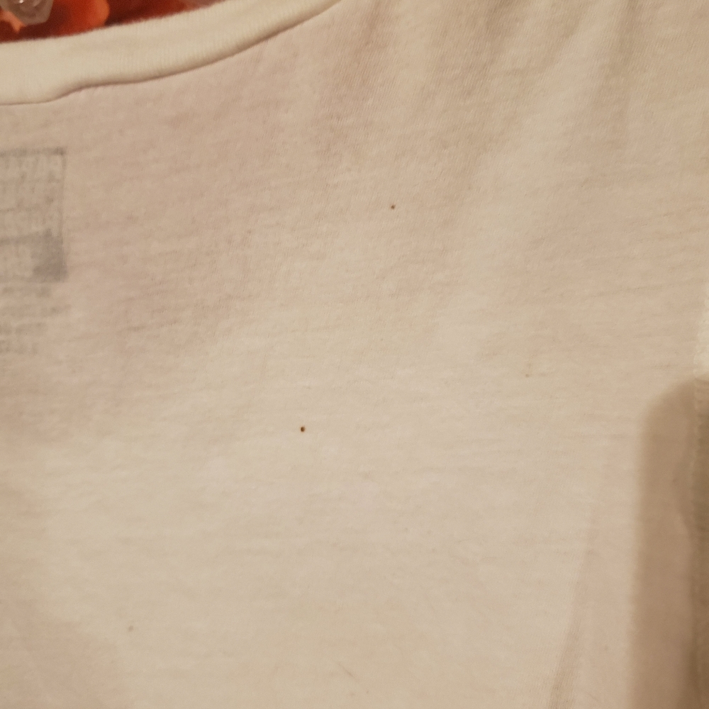 Soft Tee - Picture 3 of 5